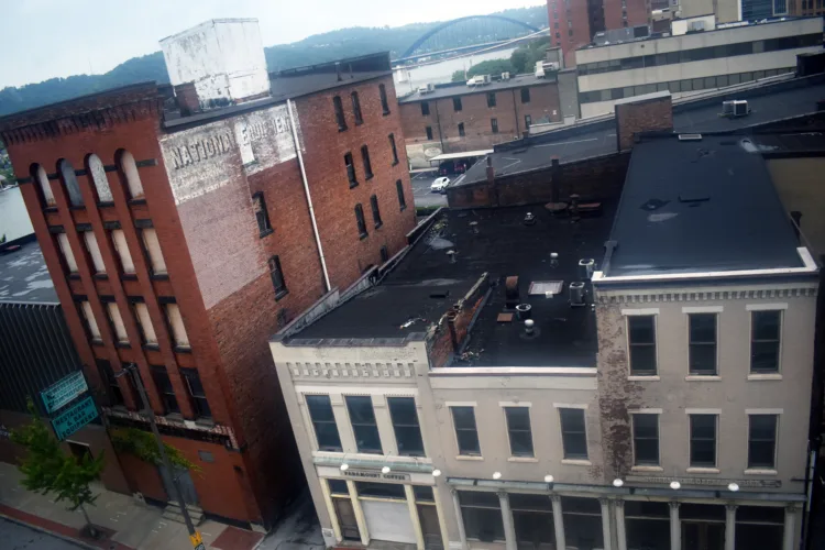 Historic District Demolition Contract Up for First Reading Tonight